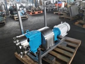 Waukesha 130 U2 Sanitary Positive Displacement Pump, 7.5 HP